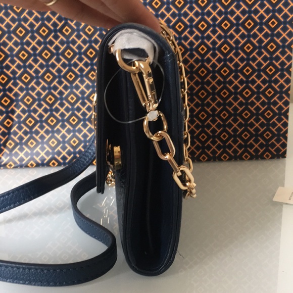 ✂️ TORY  BURCH Britten chain Hudson Bay crossbody - Picture 4 of 5